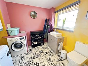 Utility Room- click for photo gallery